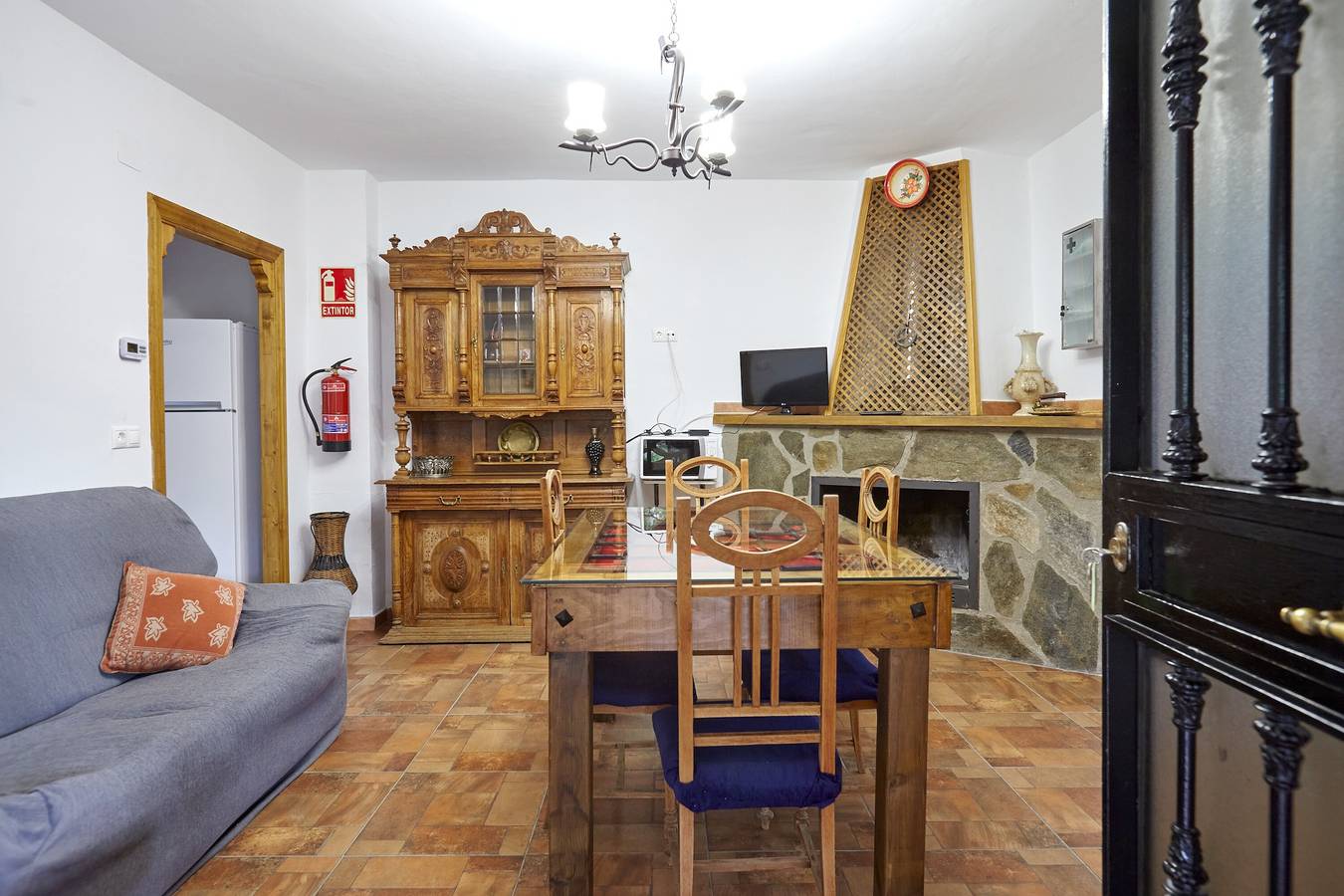 Casa rural 'Cortijo De Las Flores' con piscina compartida, terraza y jardín in La Iruela, Provincia de Jaén