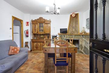 Casa Rural para 6 Personas en La Iruela, Provincia de Jaén, Foto 1