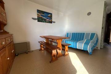 Location De Vacances pour 6 Personnes dans Saint Pierre la Mer, Fleury, Photo 1