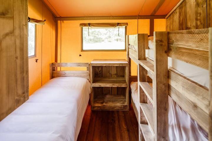 Camping für 7 Personen, mit Balkon/Terrasse und Terrasse in Friesland - 4