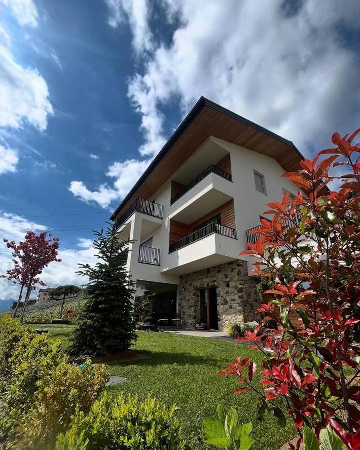 Appartement de vacances pour 4 personnes, avec vue et jardin
