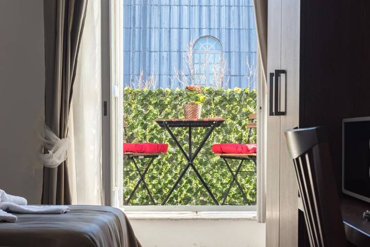 Gästehaus für 3 Personen, mit Ausblick - 1