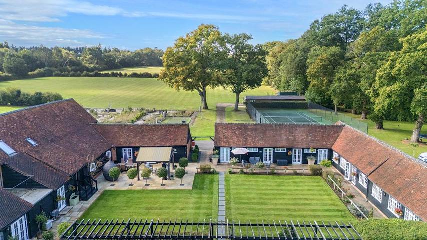 Casa rural para 8 personas, con vistas además de piscina y jardín, Se admiten mascotas - 1