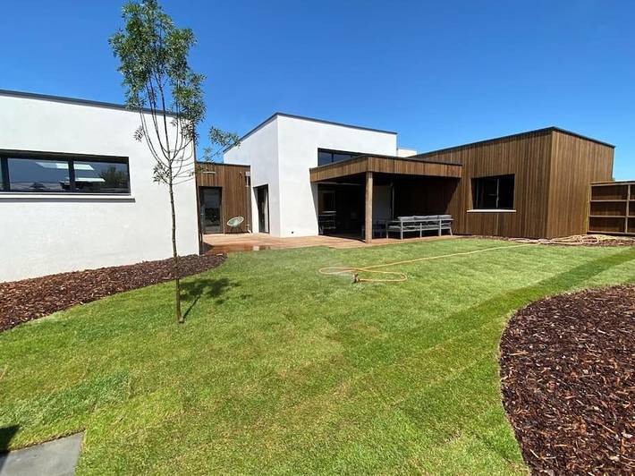 Casa de vacaciones para 12 personas, con terraza además de piscina y jardín - 1