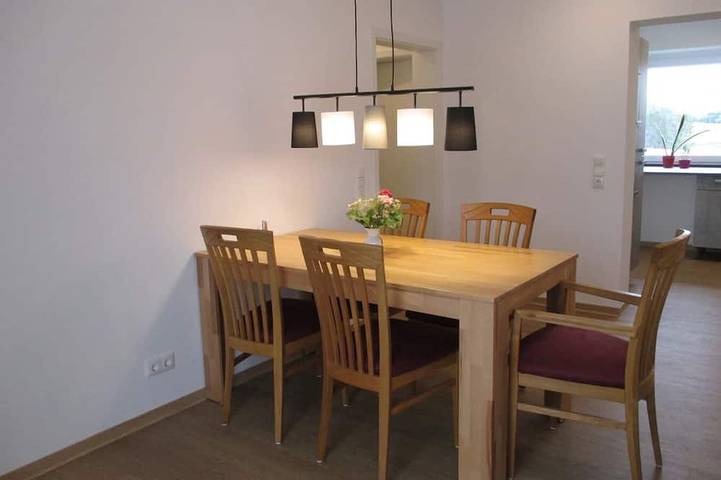 Ferienwohnung für 5 Personen, mit Balkon und Garten in Leisnig
