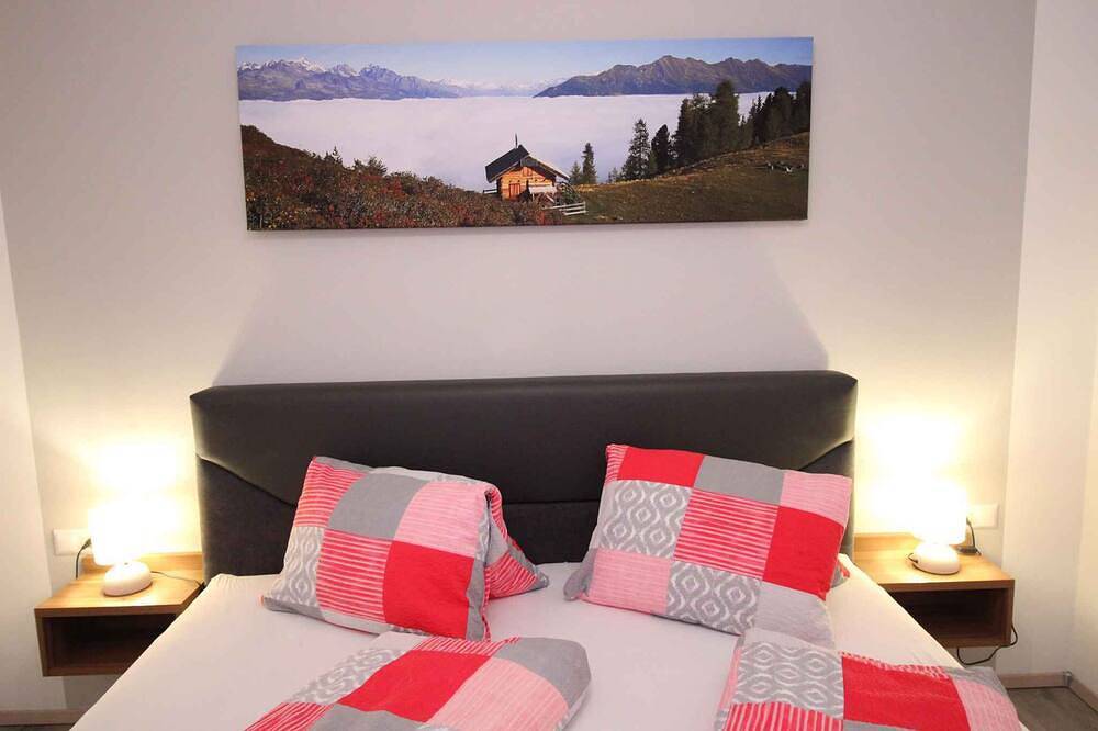 Ganze Wohnung, Ferienwohnung in ruhiger und sonniger Hanglage in Flattach, Bezirk Spittal an der Drau