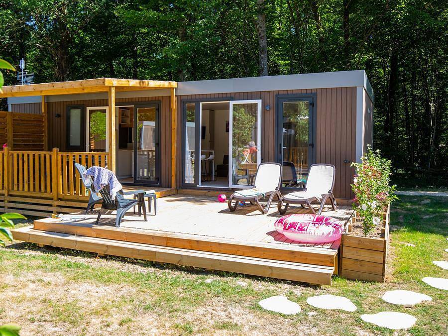 Camping Chateau de Fonrives - Mobilheim 5 personen - Premium Exclusive | 2 Zi. | 5 Pers. | Erhöhte Terrasse | 2 Bad | Klimaanlage | Tv in Villeneuve-sur-Lot und Umgebung