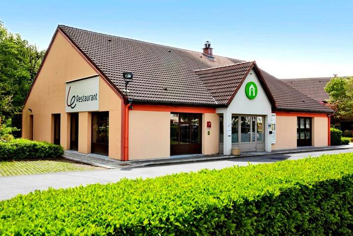 Hôtel pour 2 personnes, avec terrasse, animaux acceptés à Yutz - 4