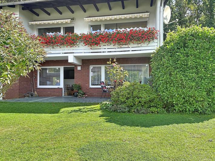 Ferienwohnung für 3 Personen, mit Terrasse und Garten in Raben Steinfeld