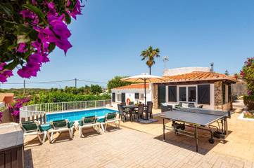 Villa in Alaior Gemeinde, Menorcas Küste für 4 