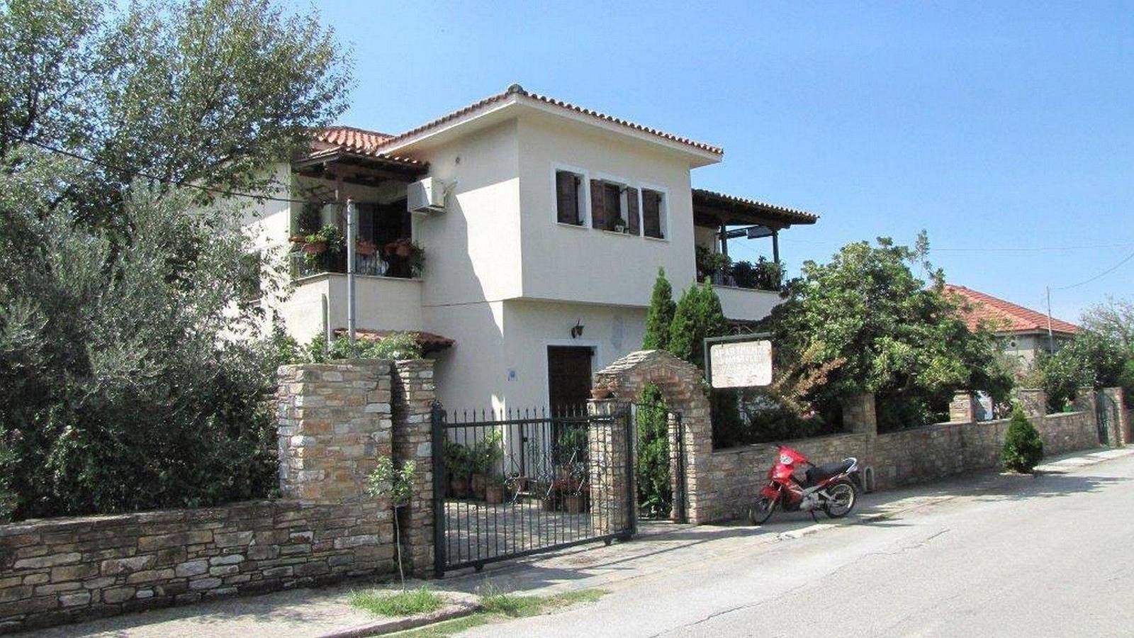 Ganze Ferienwohnung, Rafaela Iii Haus in Milina 200 Meter vom Strand - für 2 Erwachsene und  2 Kinder in Pilion