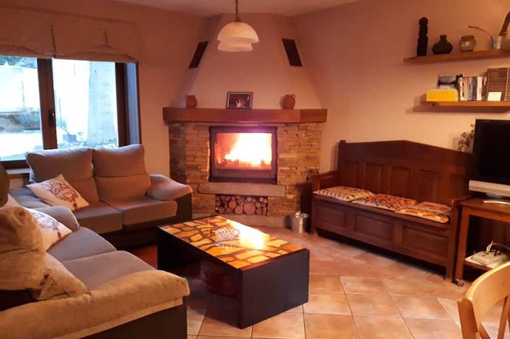 Chalet pour 13 personnes, avec jardin et terrasse - 1