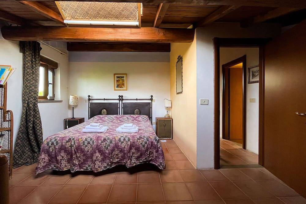Casa rural \"Tra Lago e Mare a Sud di Roma\" con terraza privada, jardín privado y Wi-Fi in Ardea, Provincia de Roma