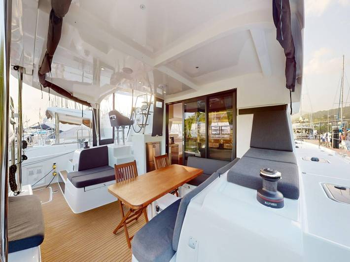 Bateau pour 8 personnes, avec terrasse dans Saint-Barthélemy - 4