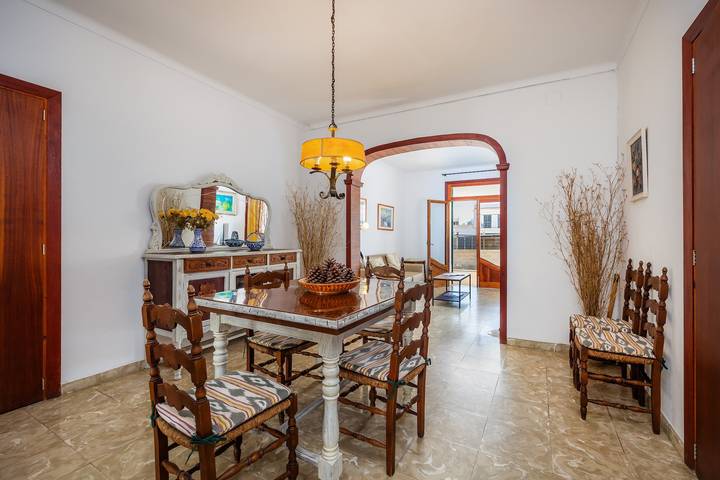 Casa de vacaciones 'Casa Tradicional Can Picafort' con jardín privado, balcón y Wi-Fi in Can Picafort, Santa Margalida