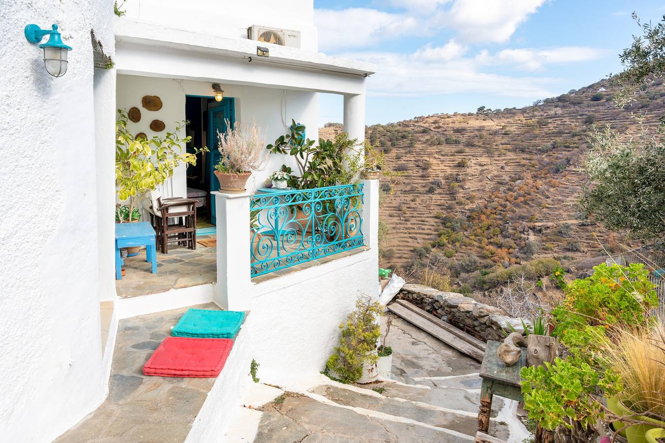 Hel studio-lejlighed, Studio Apartment 'The Castle Kea' with Mountain View, Wi-Fi and Air Conditioning in Kea