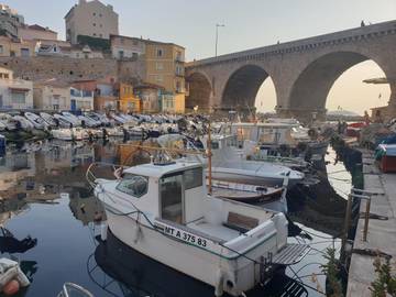 Gîte pour 4 personnes, avec balcon dans Port du Vallon des Auffes