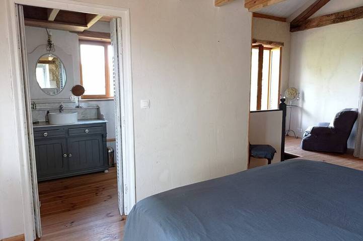 Location de vacances pour 7 personnes, avec jardin à Festalemps - 4