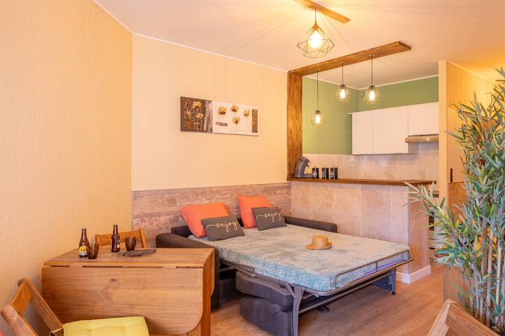 Gîte pour 4 personnes, avec jardin ainsi que piscine et balcon à Santa-Lucia-di-Moriani - 4