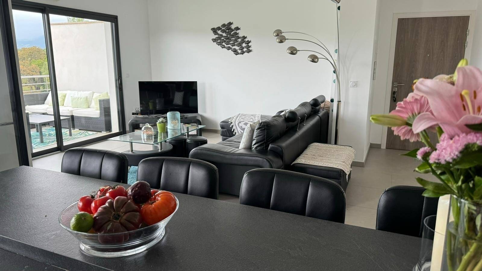 Appartement entier, Appartement 4/6 pers., terrasse 72 m² avec spa privatif, piscine in Porto-Vecchio, Arrondissement de Sartène