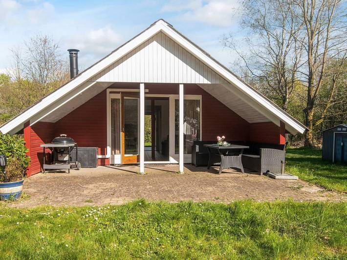 Ferienhaus für 6 Personen, mit Terrasse und Garten in Arrild