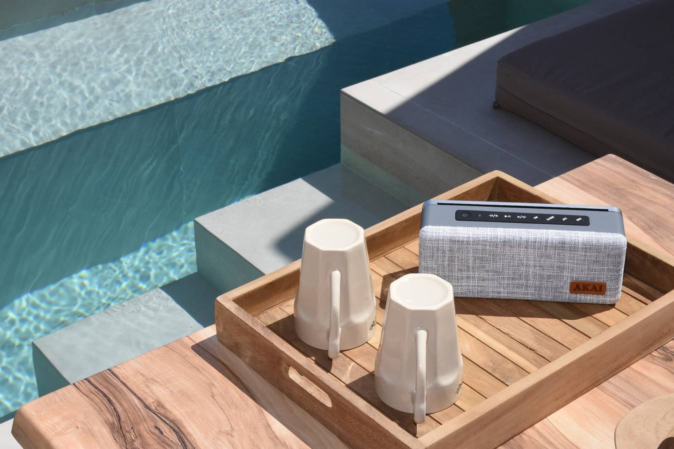 Santorini - Villa - Sleeps 2 - Pool - Parking in Vothonas, Santorini