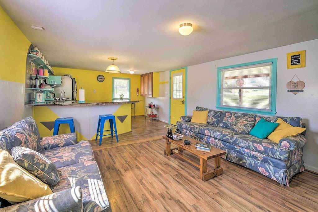 Ganze Wohnung, Waterfront Virginia Retreat w/ Canoe, Pets Welcome in Page County