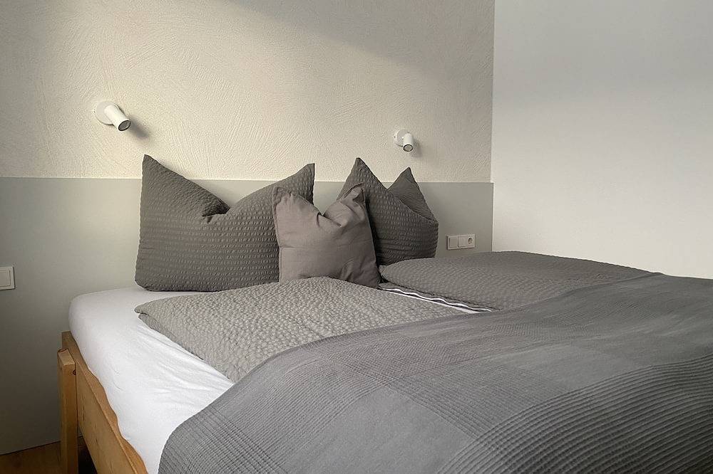 Ganze Wohnung, Apart Mark | Ferienwohnung mit Panoramaterrasse in Lechtaler Alpen, Stanz bei Landeck