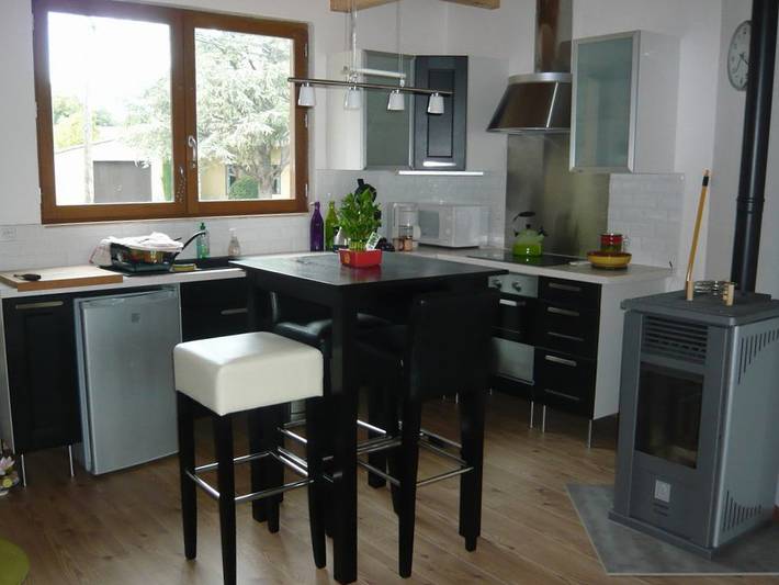 Gîte pour 2 personnes, avec terrasse ainsi que piscine et jardin à Saint-Romain-en-Viennois - 4