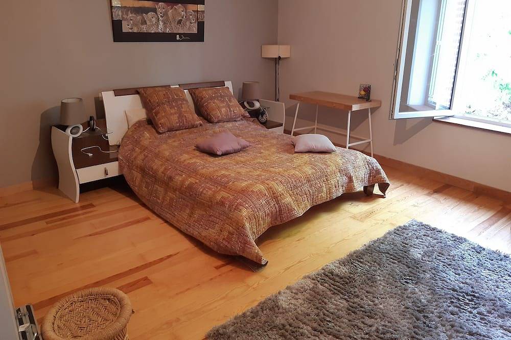 Maison en pierre, Piscine, Jacuzzi, Golf in Fiac (Tarn), Région de Castres