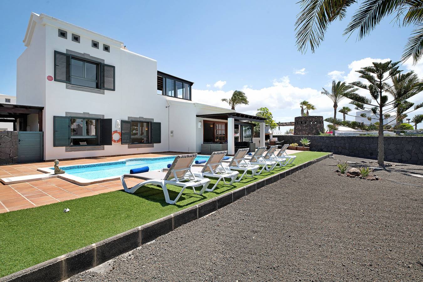 Casa vacanze "Hipoclub Aguamarina 54" con piscina privata e Wi-Fi in Montaña Roja, Yaiza