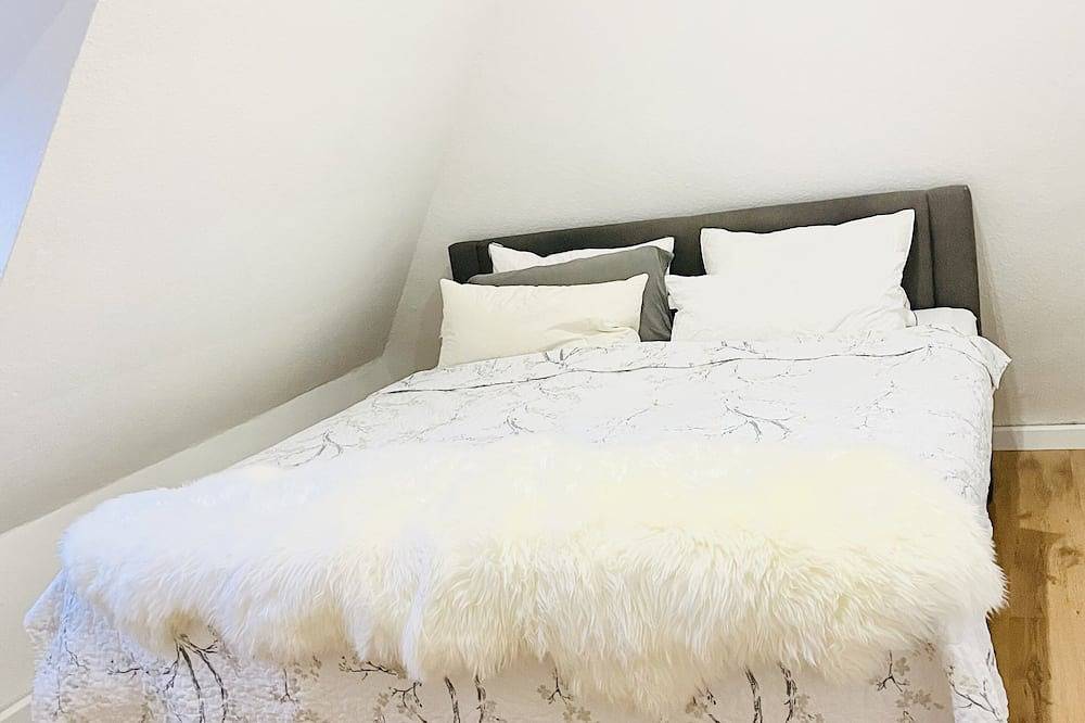 Ganze Wohnung, Wohltuende Ausblick exklusivem Ambiente mit Balkon in Remscheid, Bergisches Land