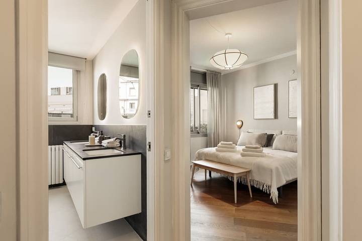Appartement entier, Augustina's Grand Family Suite in Barcelona Upper in Barcelona Centre, Barcelone