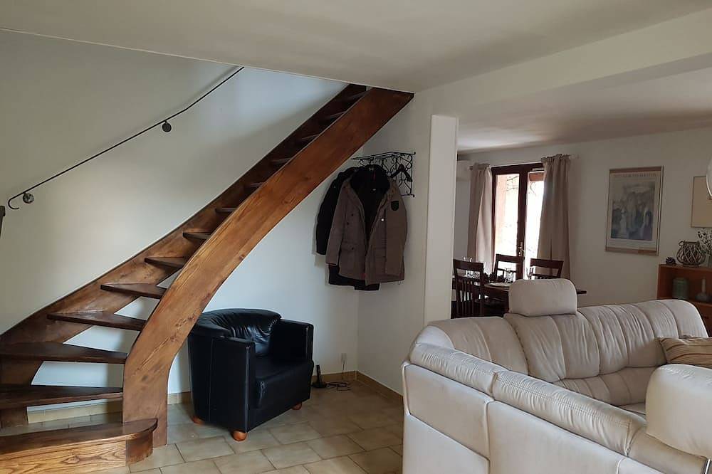 Provençal house with magnificent views in Carcès, Región Brignoles
