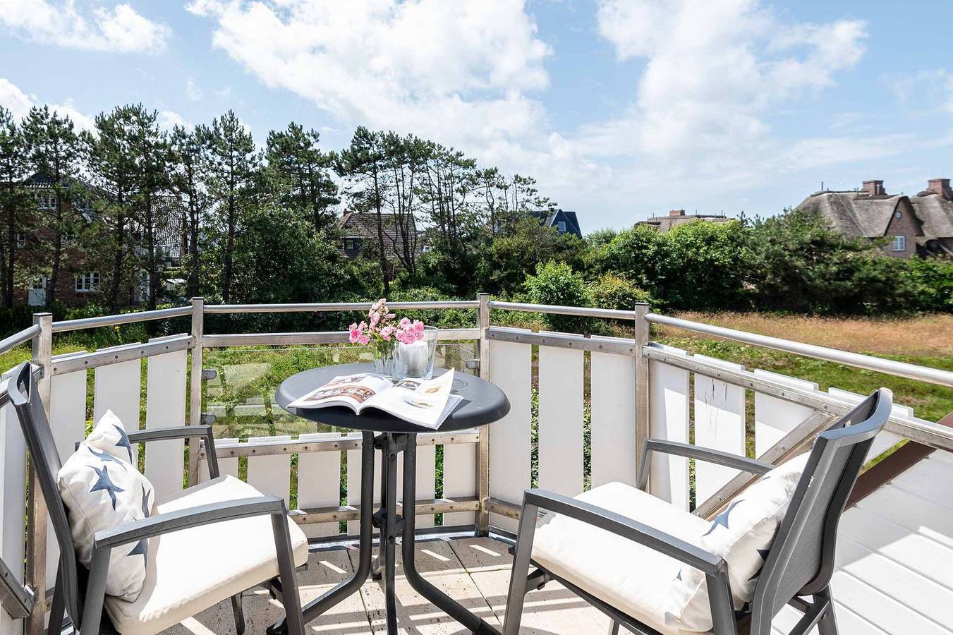 Ganze Wohnung, Strandnahe 2-Zimmer Ferienwohnung auf ca. 45 m² Wohnfläche, für 2 Personen in Wenningstedt, Sylt