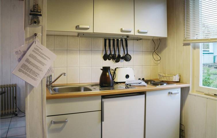 Ferienhaus für 4 Personen, mit Terrasse und Garten, kinderfreundlich in Middelhagen - 4