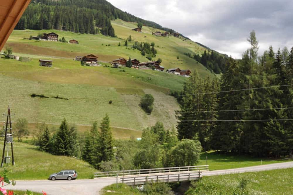 Ganze Wohnung, Ferienwohnung Daniela Mair - Ferienwohnung Berg 1 in Villgratner Berge, Innervillgraten