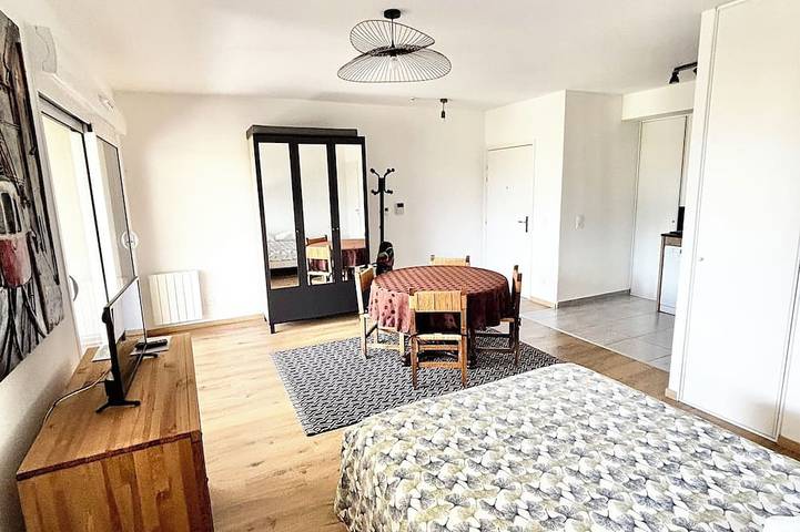 Gîte pour 2 personnes, avec terrasse à Domancy - 2