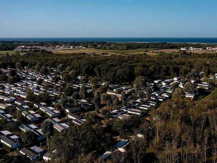 Camping pour 8 personnes à Saint-Georges-d'Oléron