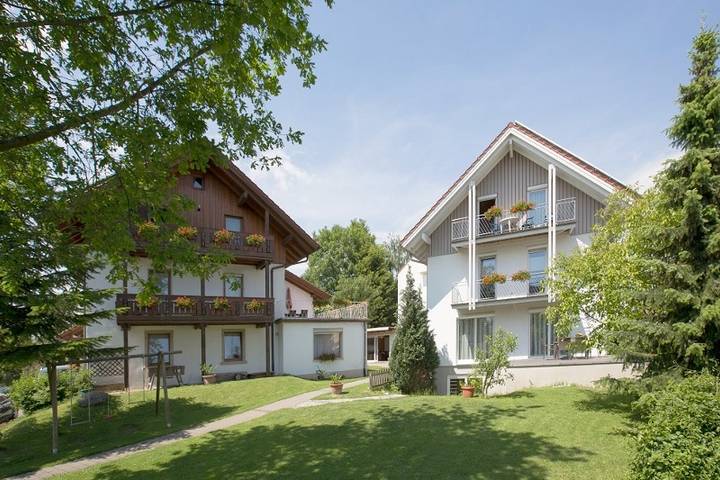 Ferienwohnung für 3 Personen, mit Garten am Bodensee