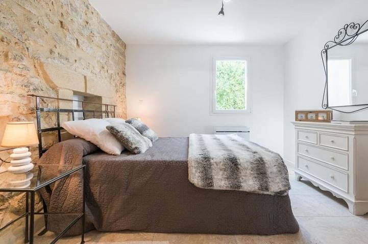 Completely renovated Provençal farmhouse in Manosque, Parque natural regional del Luberon