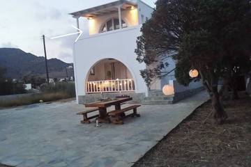 Gîte pour 2 personnes, avec balcon dans Chora (Ios)