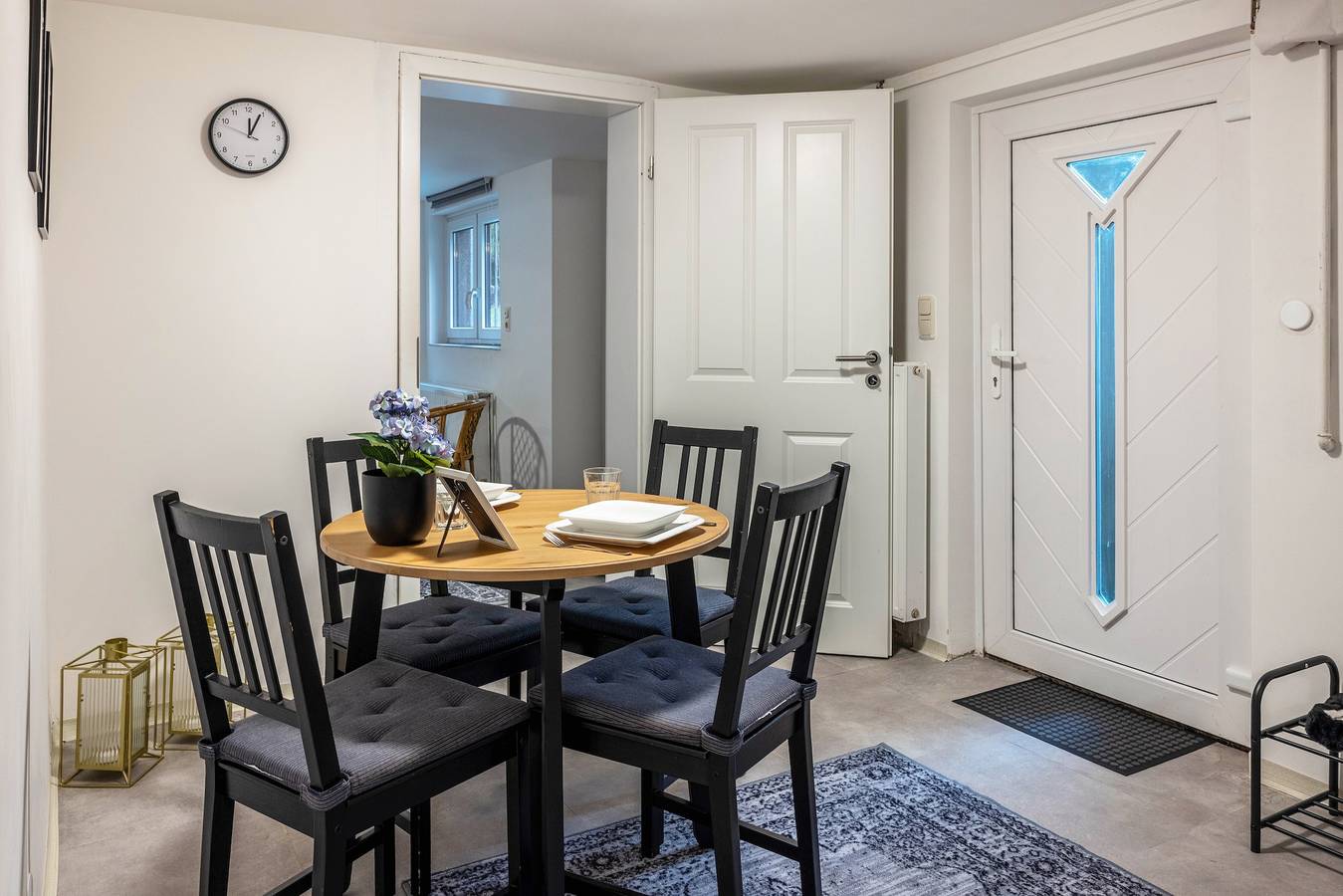 Ganze Wohnung, Ferienwohnung 'Gemütliche Unterkunft' mit privater Terrasse, privatem Garten und Wlan in Quickborn, Kreis Pinneberg