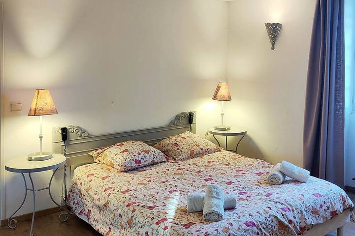 Gîte pour 12 personnes, avec jardin à Saint-Genest-de-Beauzon - 3