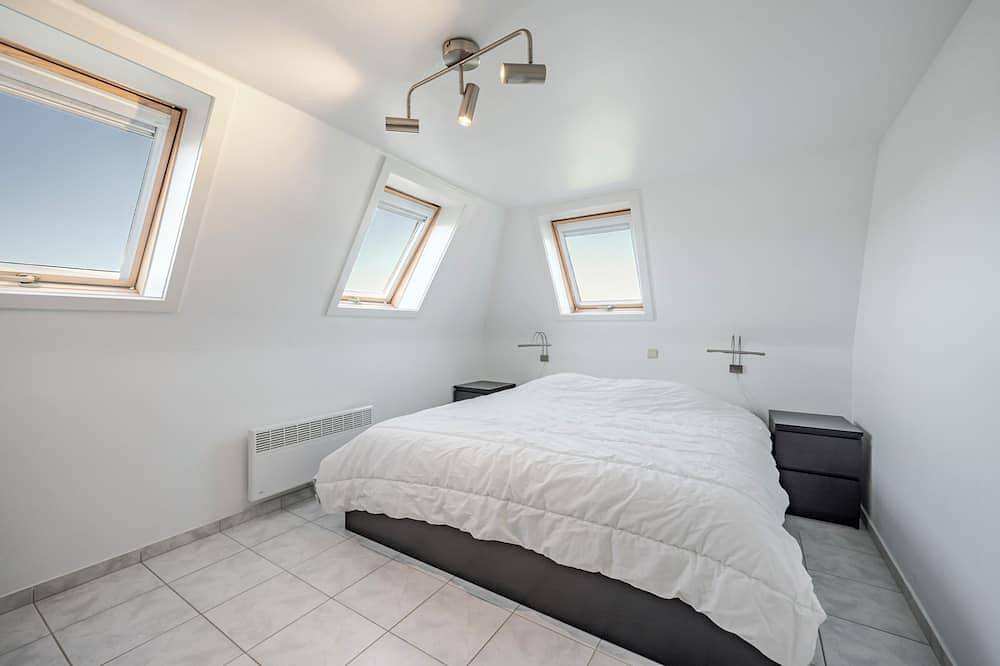 Delvaux 4 huis 3 met 2 parkings in Oostduinkerke, Coxyde