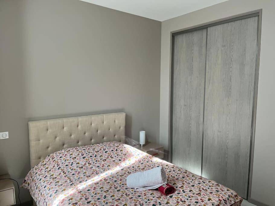 Appartement entier, Two-Bedroom Apartment in Millau, Parc naturel régional des Grands Causses