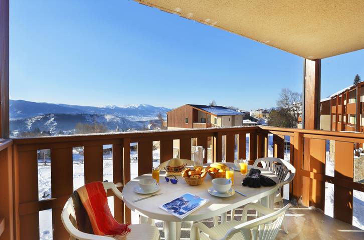 Chalet pour 6 personnes, avec jacuzzi et terrasse à Font-Romeu-Odeillo-Via - 2