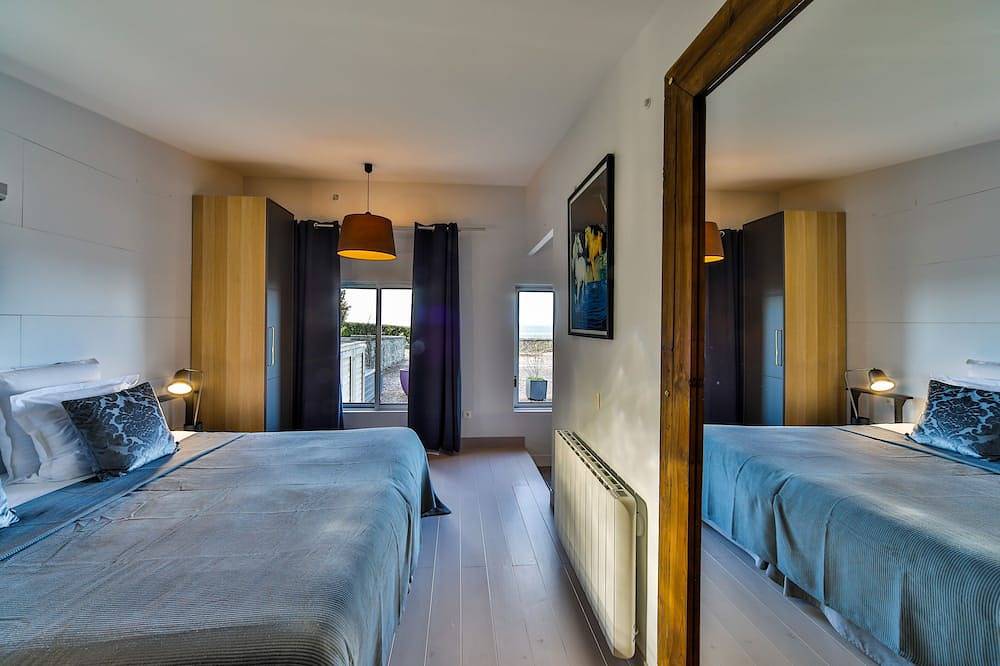 Habitaciones Annie - The Loft, piscina, tenis, playa, vista al mar in Villerville, Region de Lisieux