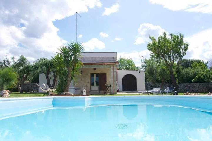 Maison de vacances pour 4 personnes, avec Jardin et Piscine à Certosa