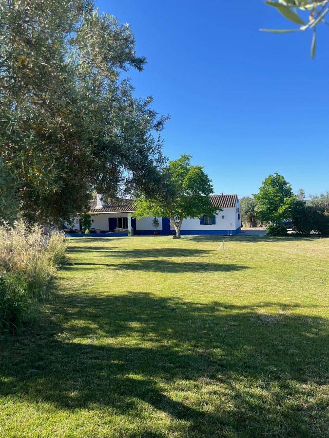Casa de férias para 7 pessoas, com piscina e jardim e ainda vista em Monsaraz